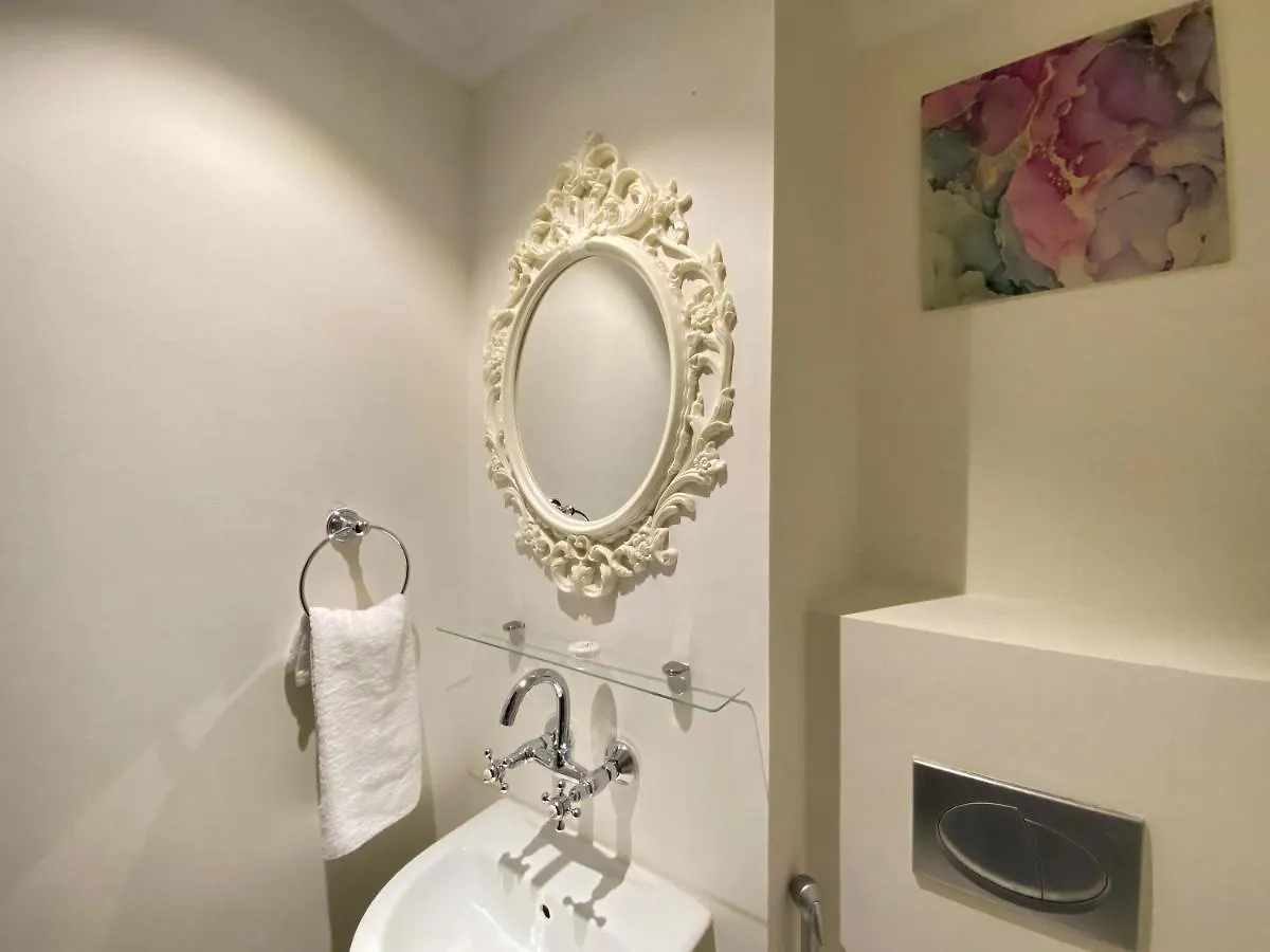 Lux Bnb Souk Al Bahar Burj Khalifa Views Dubai 0*,  United Arab Emirates
